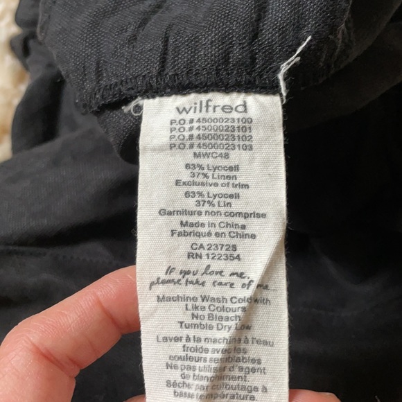 Aritzia Wilfred Black Linen Paradis Shorts sz 2 - Picture 4 of 5